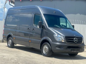 Mercedes-Benz Sprinter Оригинален вид / Средна база L2H2 / Климатроник, снимка 1
