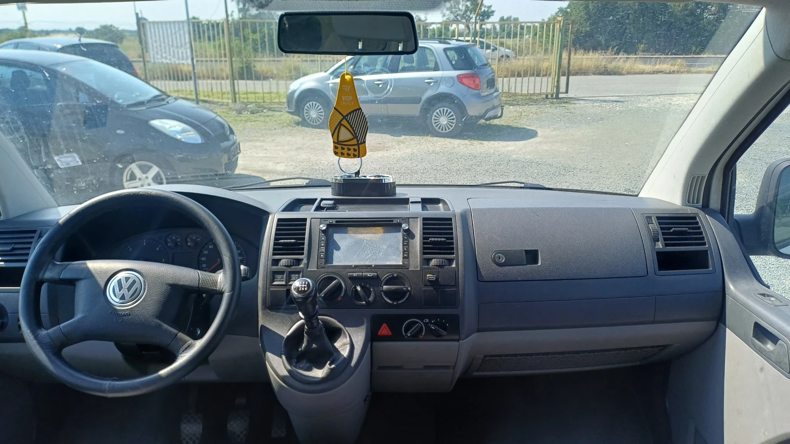 VW T4 2.5 131 К.С. Климатик, снимка 9 - Бусове и автобуси - 55386058