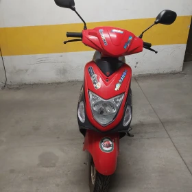 Scoot Civico | Mobile.bg � ����� ������ 3