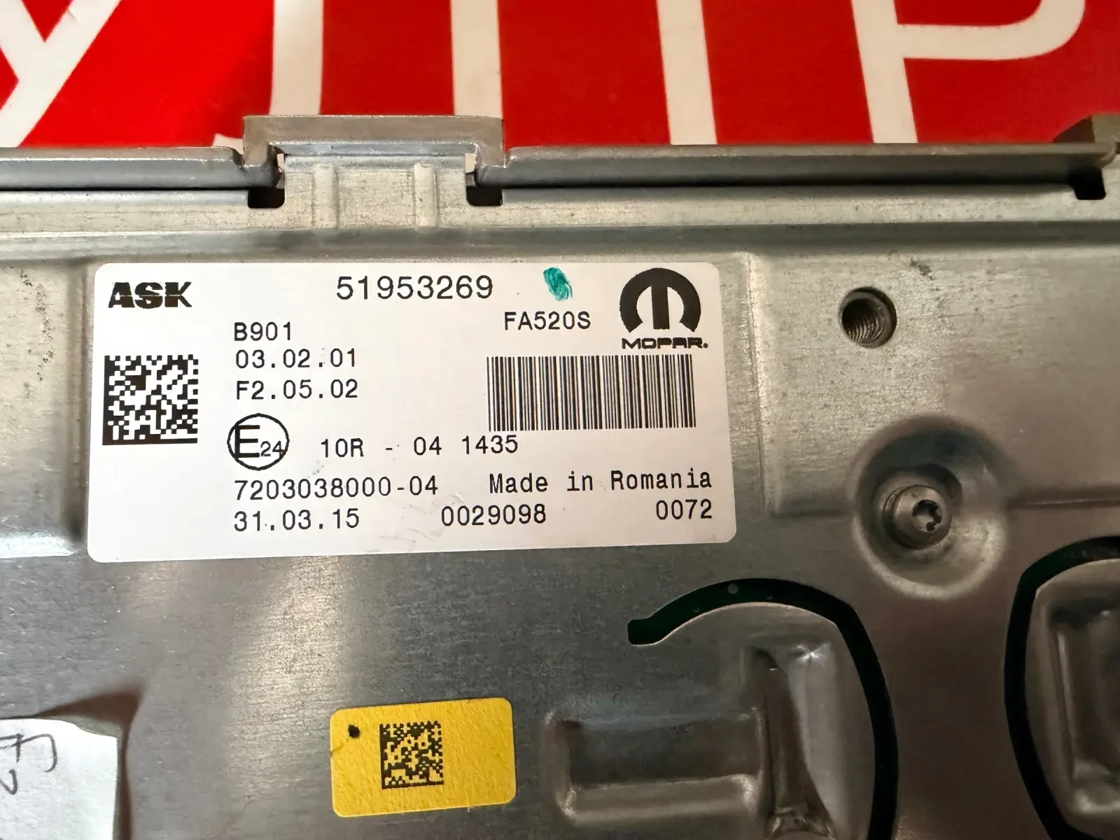 51953269 Усилвател  FIAT 500X FA520S, снимка 3 - Части - 53926017