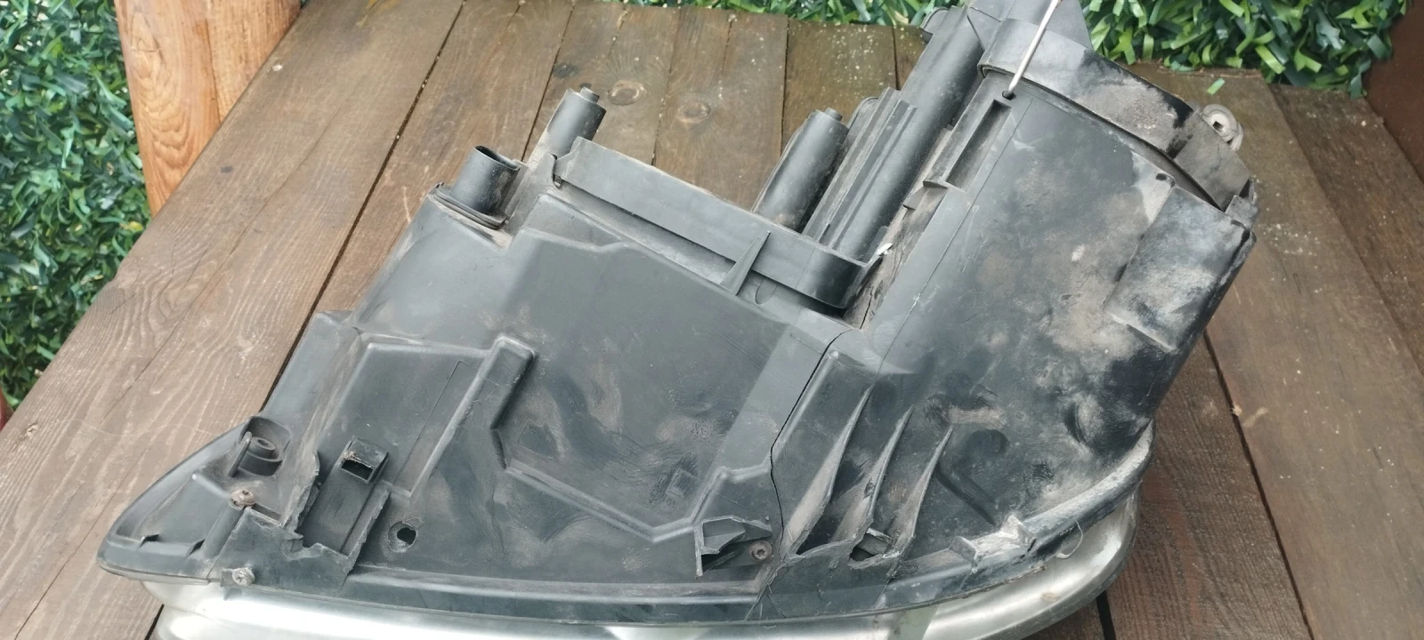 Предна броня и фар за VW Caddy , снимка 10 - Части - 54045063