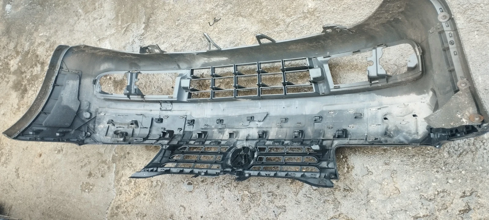 Предна броня и фар за VW Caddy , снимка 5 - Части - 54045063