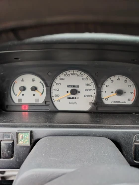 Mitsubishi Space runner, снимка 4