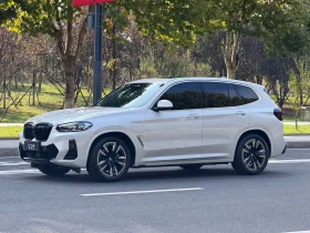BMW iX3, снимка 1