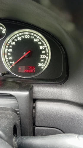 VW Passat Пасат б5.5 1.8Т  AWT - 5250 лв. / 2684.28 € - 91861666 4