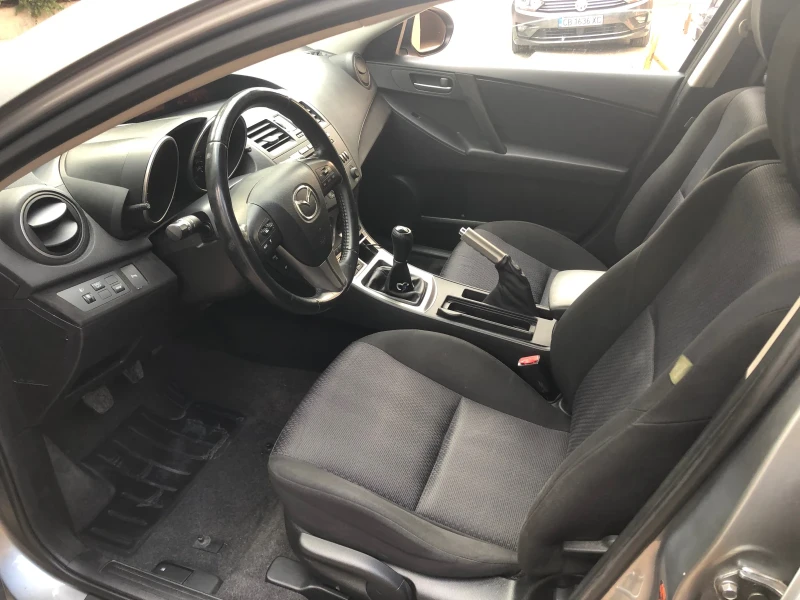 Mazda 3 1.6 Navi, снимка 12 - Автомобили и джипове - 49058803