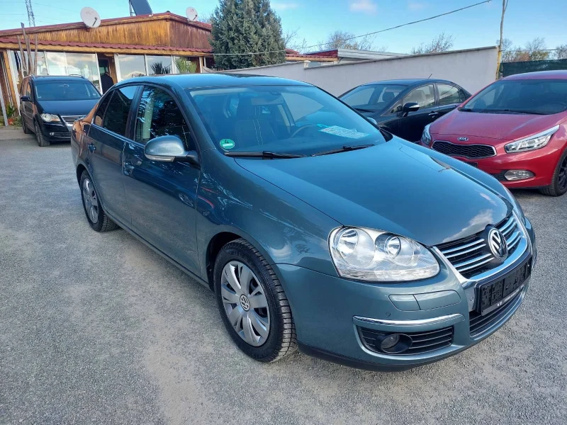 VW Jetta 1.4, вер.мотор, 6ск, снимка 2 - Автомобили и джипове - 47910945