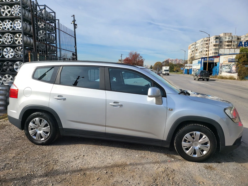 Chevrolet Orlando 2.0D 130k.c., снимка 9 - Автомобили и джипове - 48910012