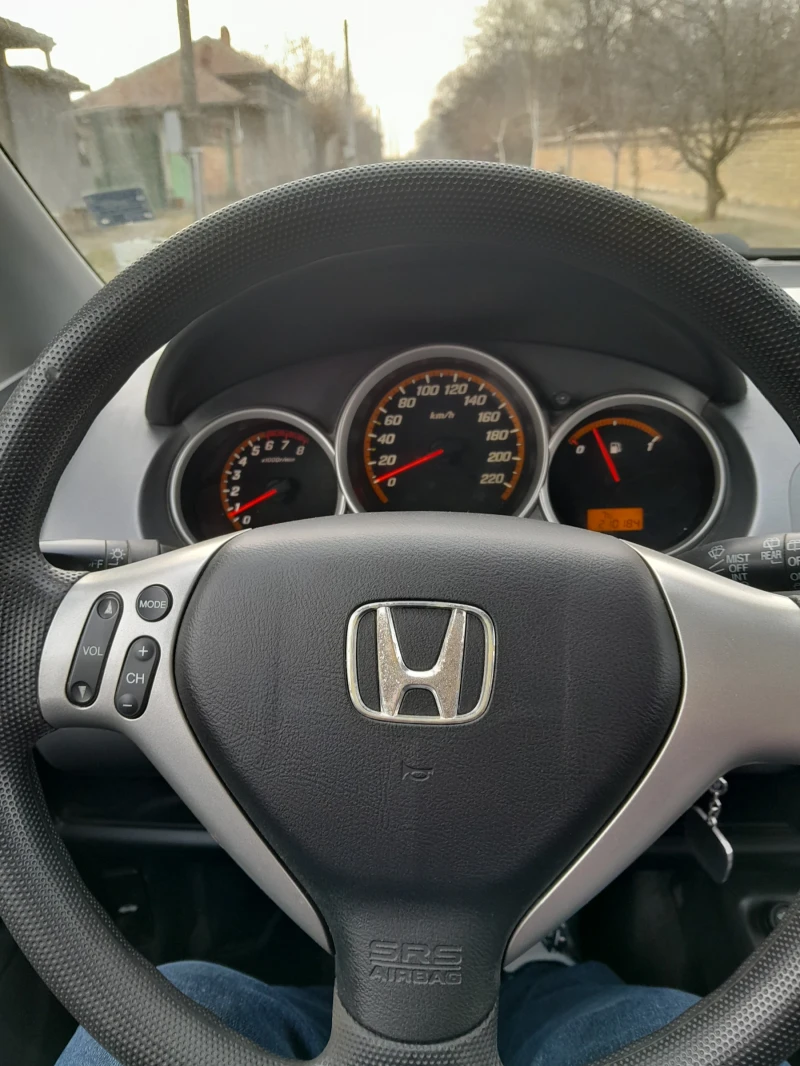 Honda Jazz, снимка 13 - Автомобили и джипове - 48963103