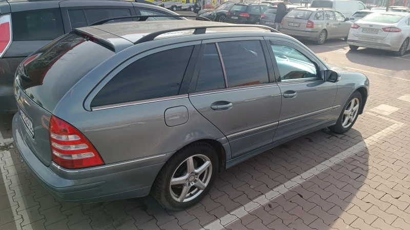 Mercedes-Benz C 320, снимка 5 - Автомобили и джипове - 52045518