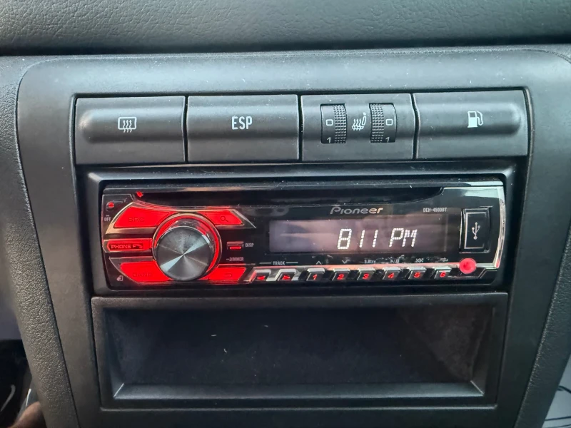 Skoda Octavia 1.9TDI-90PS-КЛИМАТРОНИК, снимка 13 - Автомобили и джипове - 51620366