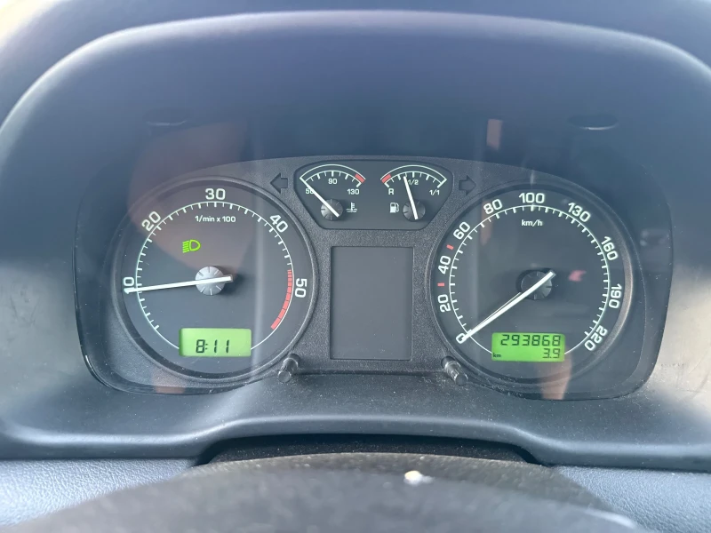 Skoda Octavia 1.9TDI-90PS-КЛИМАТРОНИК, снимка 14 - Автомобили и джипове - 51620366