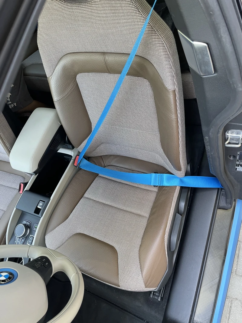 BMW i3 120Ah Sport Package, снимка 13 - Автомобили и джипове - 51889118