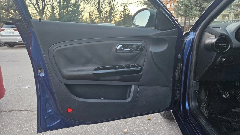 Seat Ibiza 1.4 101кс газ/бензин, снимка 15 - Автомобили и джипове - 52877839
