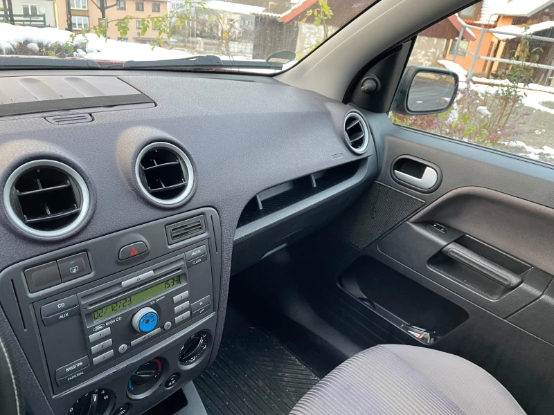 Ford Fusion, снимка 8 - Автомобили и джипове - 53093083