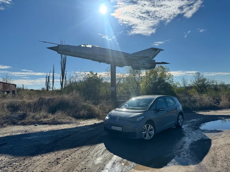 VW ID.3, снимка 13 - Автомобили и джипове - 53238101
