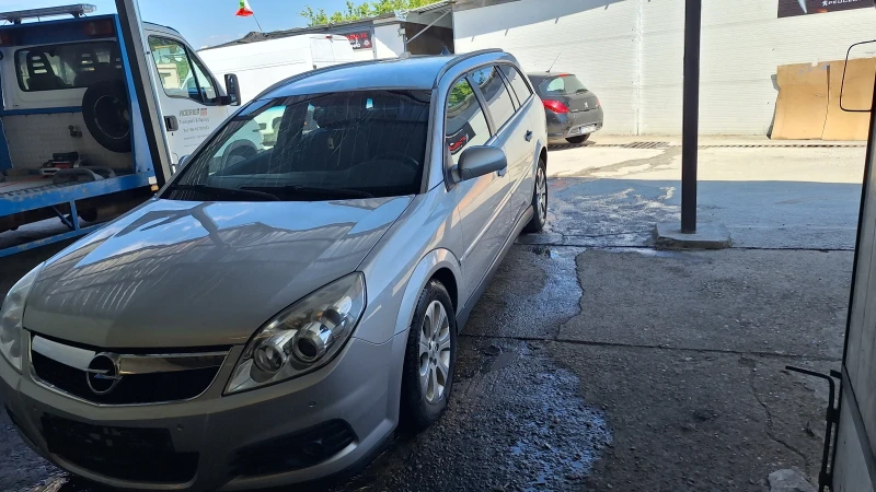 Opel Vectra Комби, снимка 2 - Автомобили и джипове - 53282423
