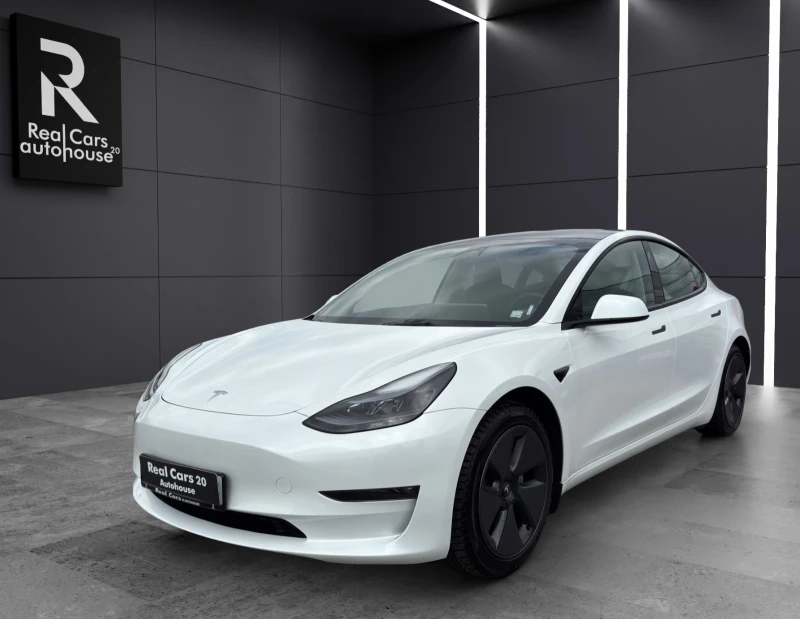 Tesla Model 3 Long Range* AWD* NAVI* LED* KEYLESS* PANO* - 66800 лв. - 88480655 1