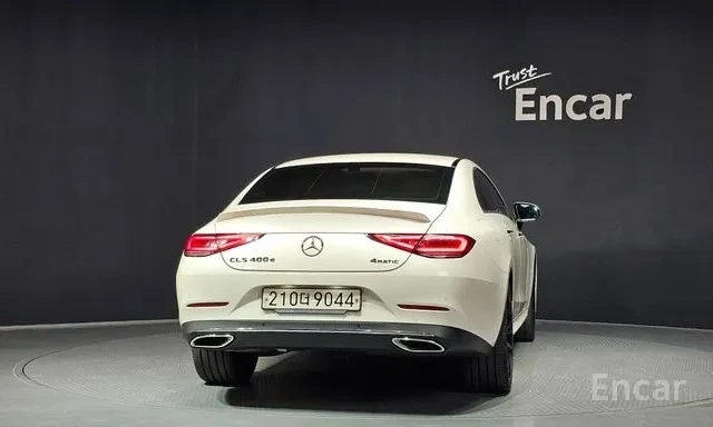 Mercedes-Benz CLS CLS400d 4MATIC | AMG визия | HUD | 360  камера, снимка 4 - Автомобили и джипове - 55664006