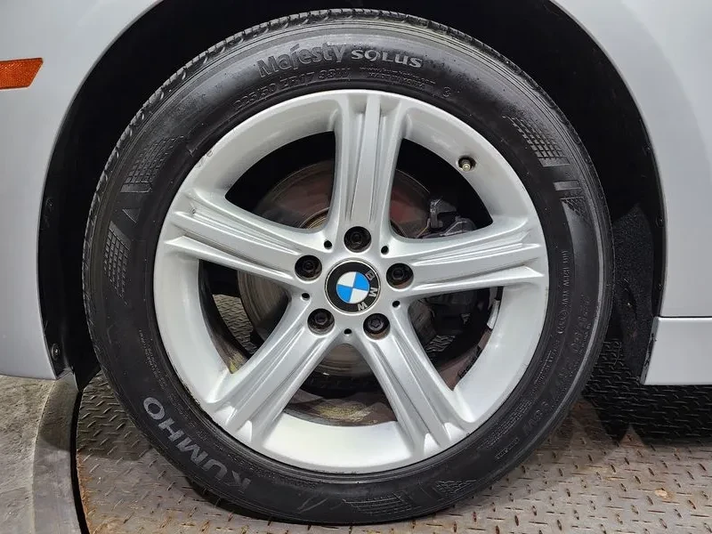 BMW 320 d - САМО 30% АВАНС, снимка 5 - Автомобили и джипове - 56016281