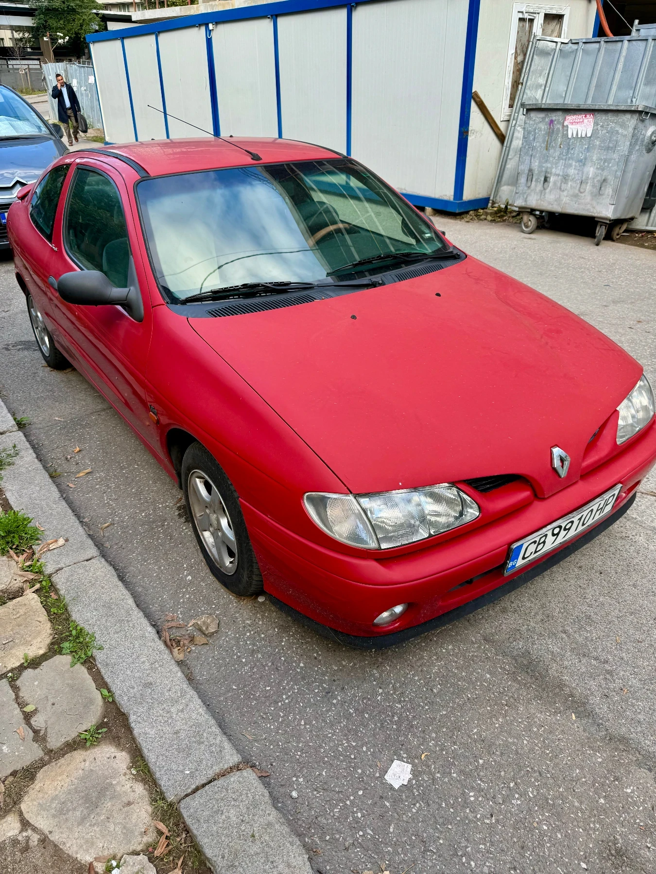 Renault Megane 1.6 - изображение 2