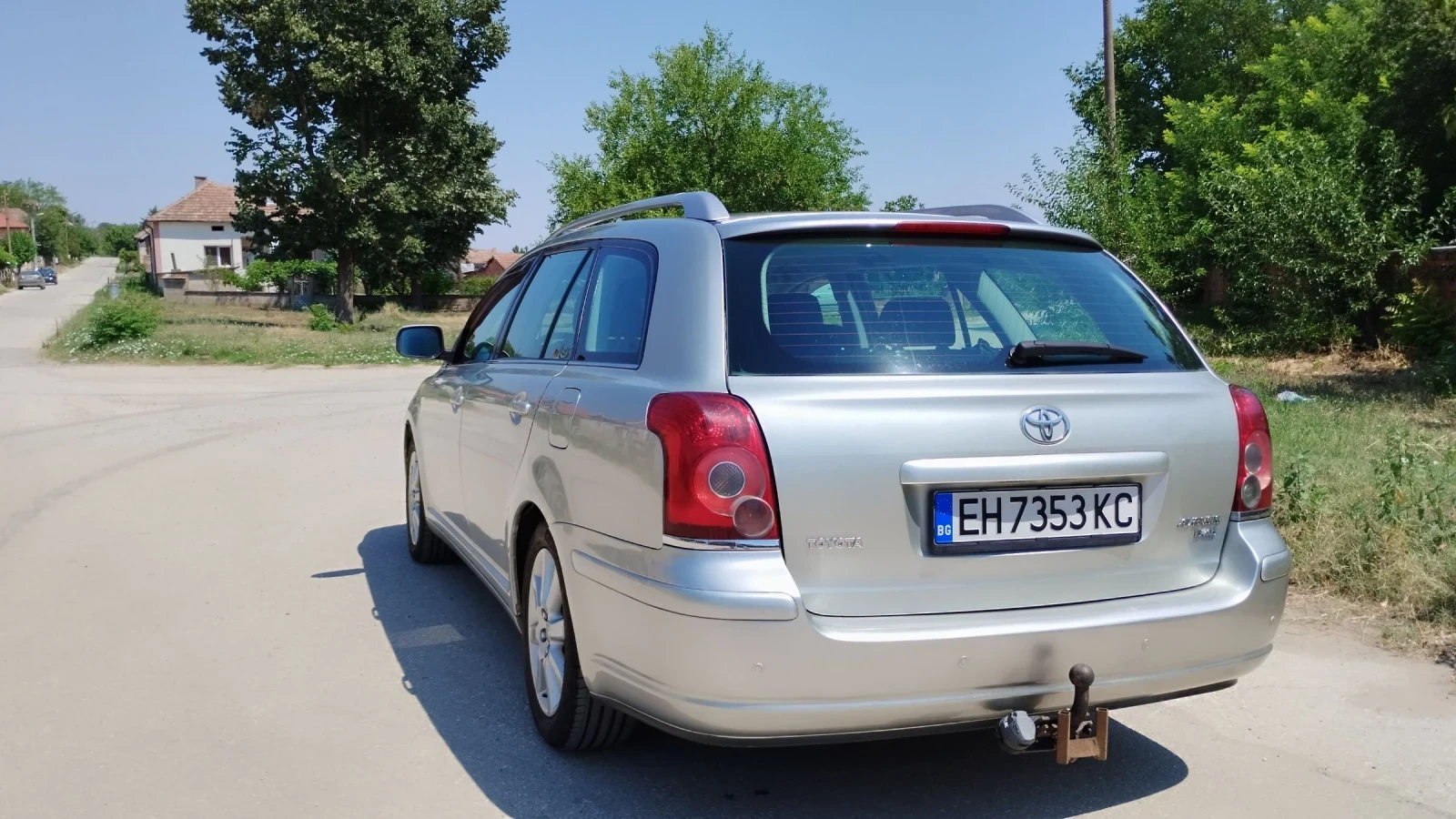 Toyota Avensis 2.0 126к.с. - изображение 8