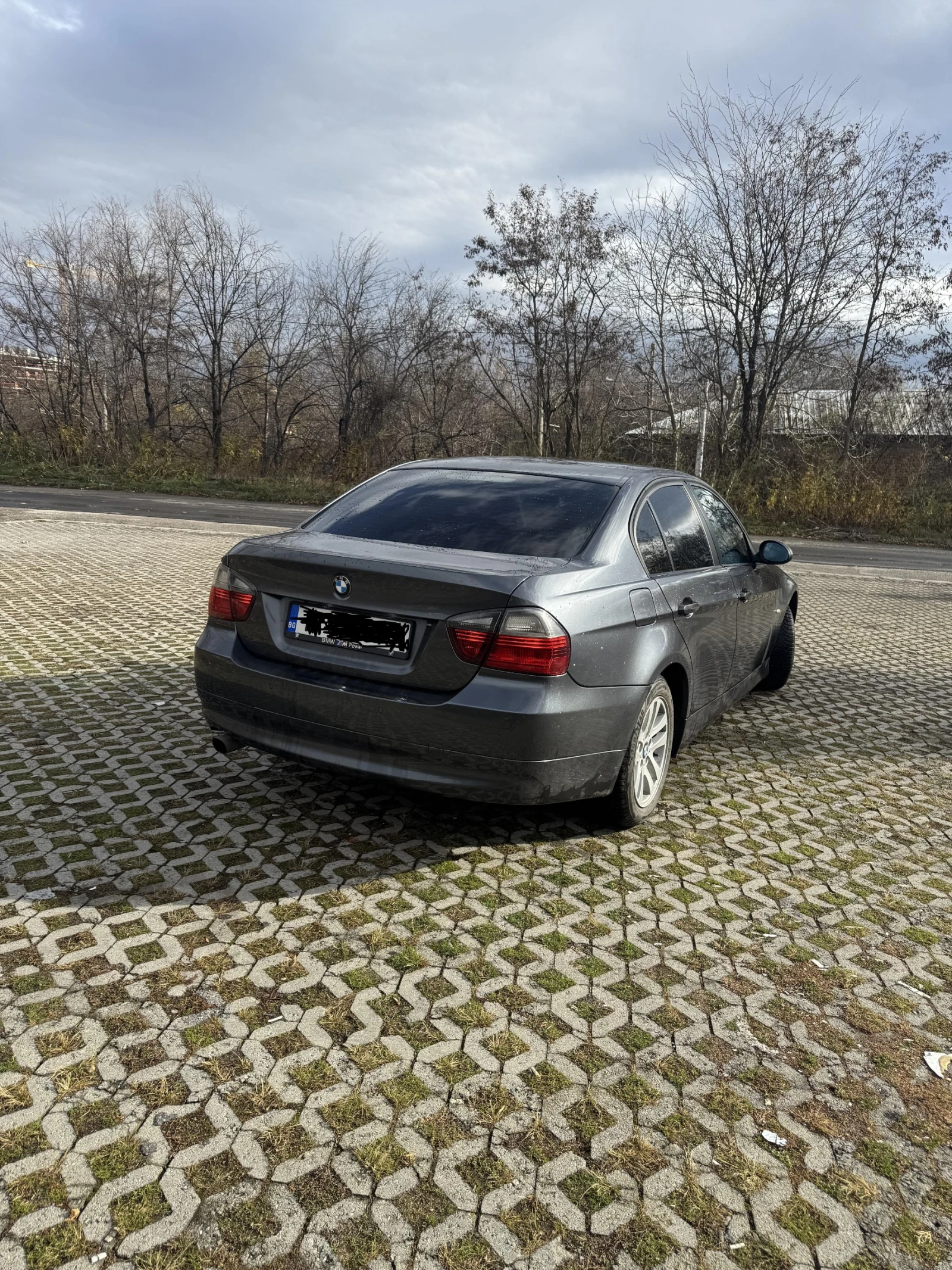 BMW 320 2.0I - изображение 3