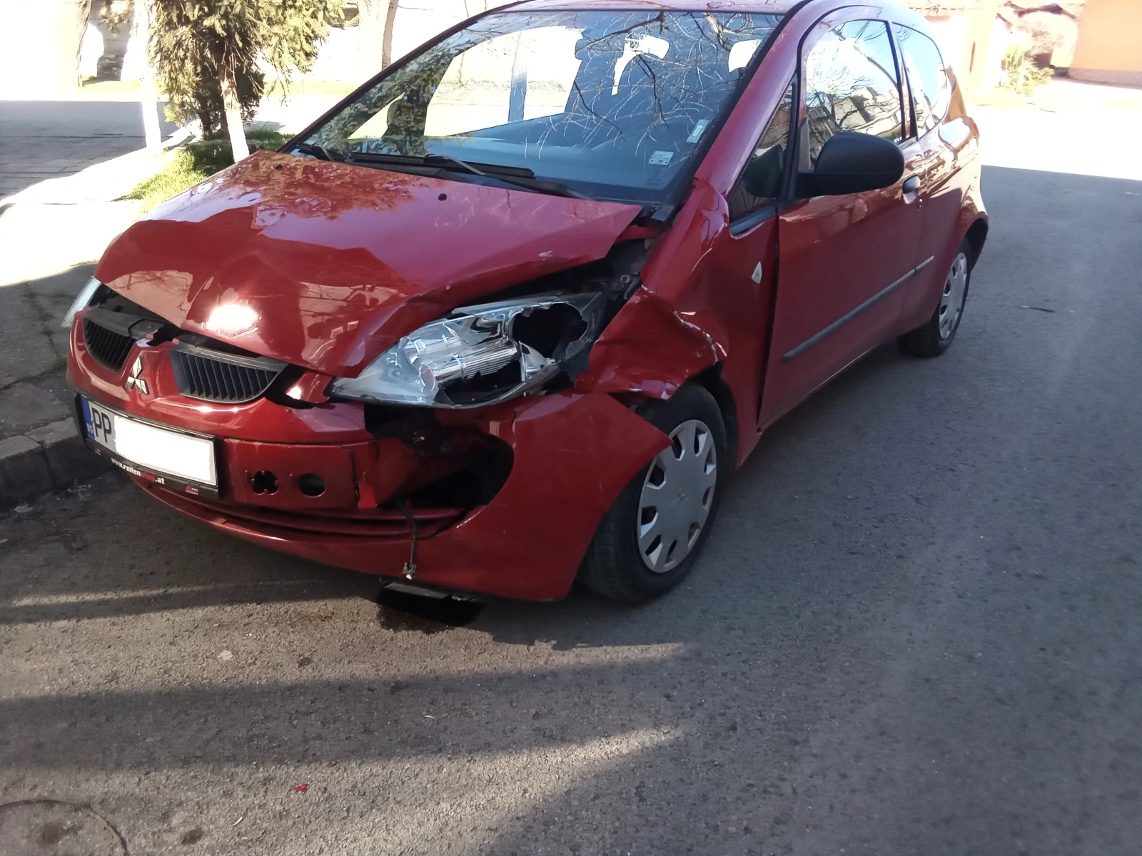 Mitsubishi Colt  - изображение 3