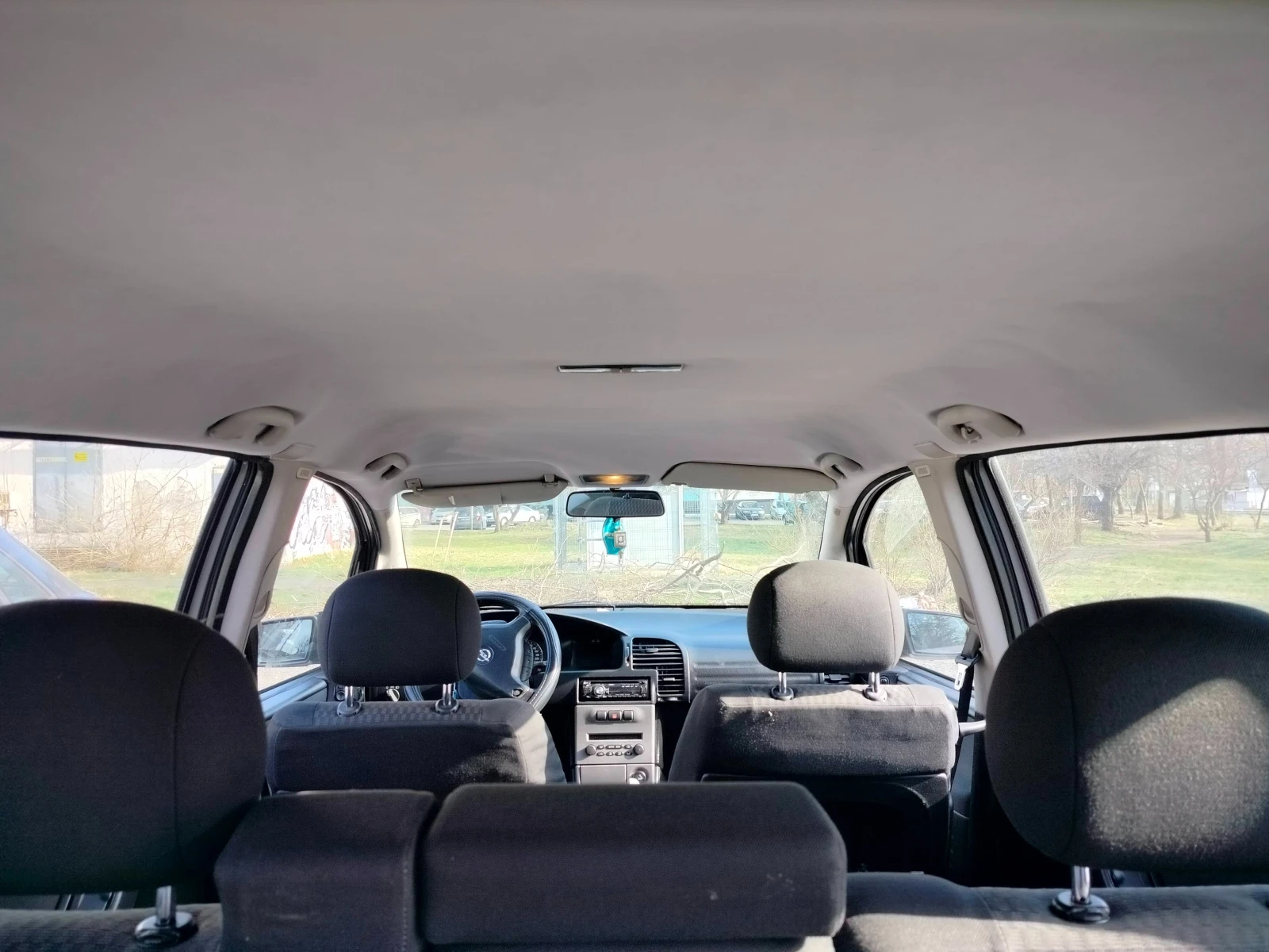 Opel Zafira  - изображение 4