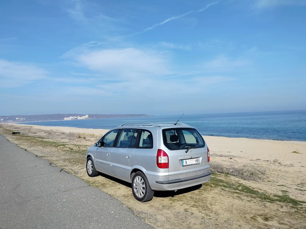 Opel Zafira  - изображение 8