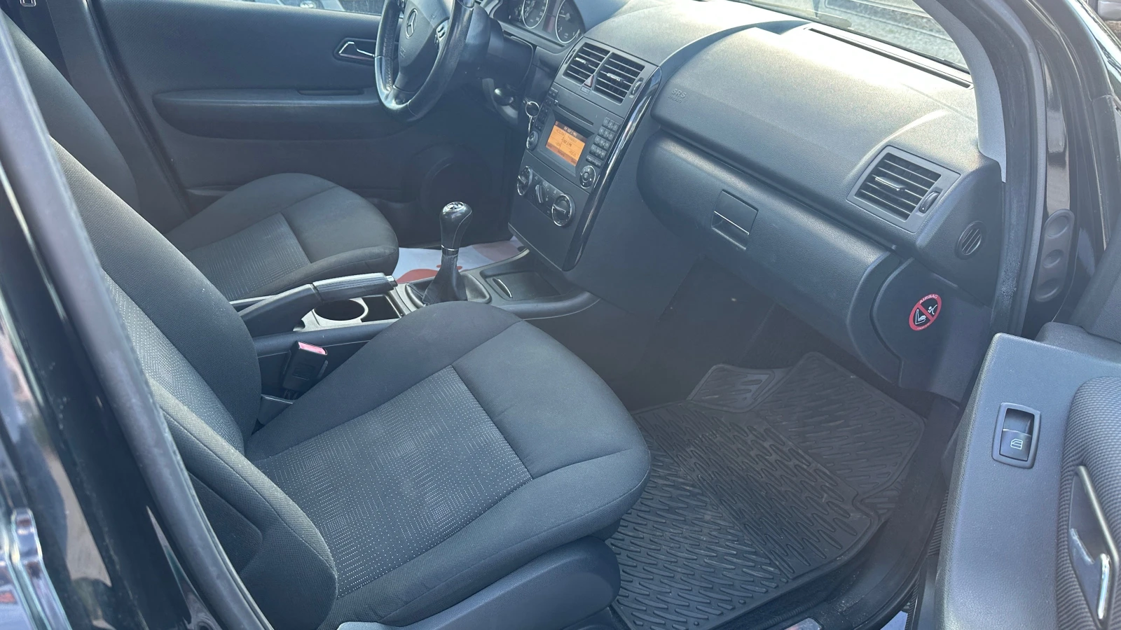 Mercedes-Benz A 180 2.0cdi- kлиматик евро 5 - изображение 8