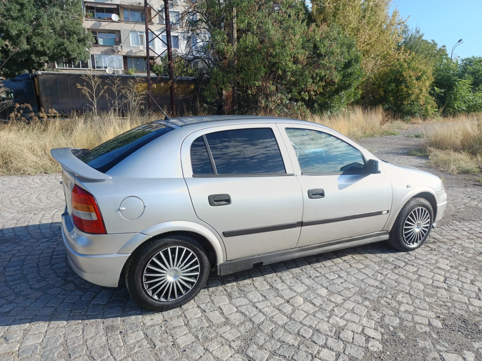 Opel Astra 1.6  M, i-ГАЗ КЛИМА - изображение 10