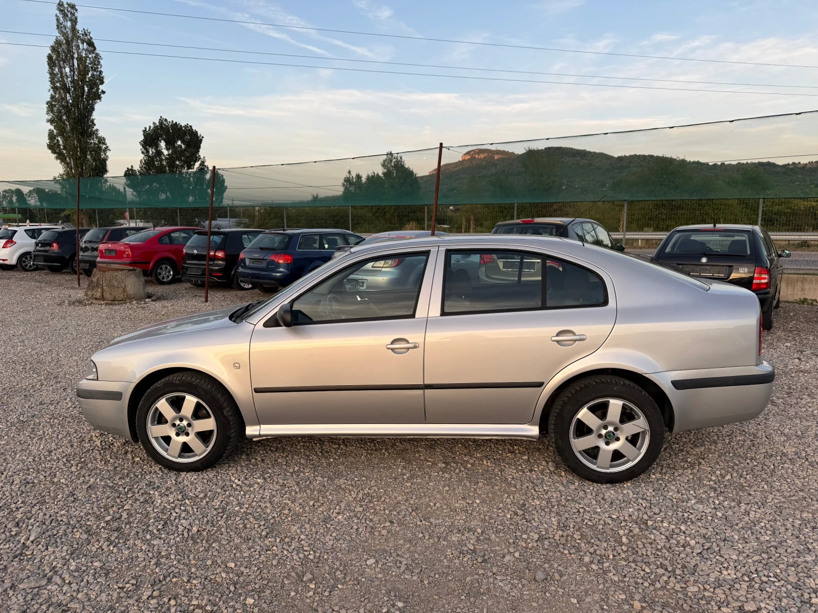 Skoda Octavia 1.9TDI-90PS-КЛИМАТРОНИК - изображение 8