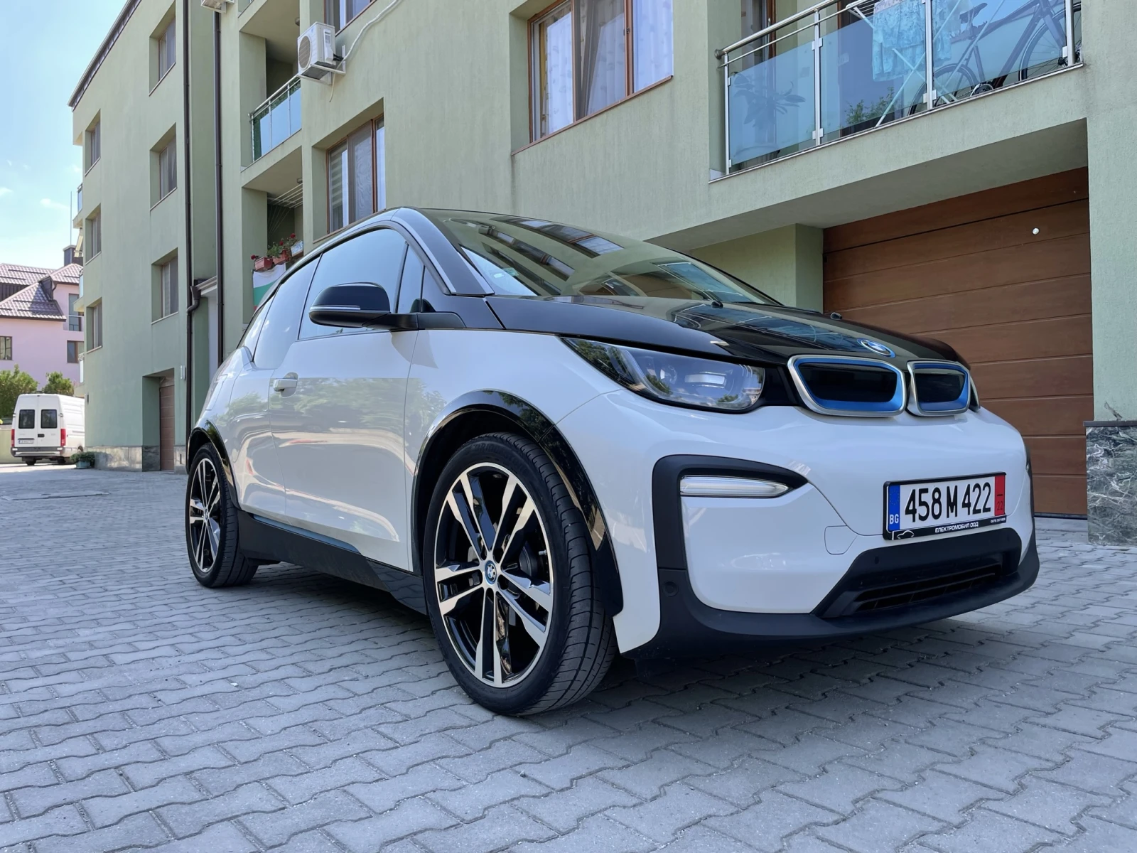 BMW i3 120Ah Sport Package - изображение 2