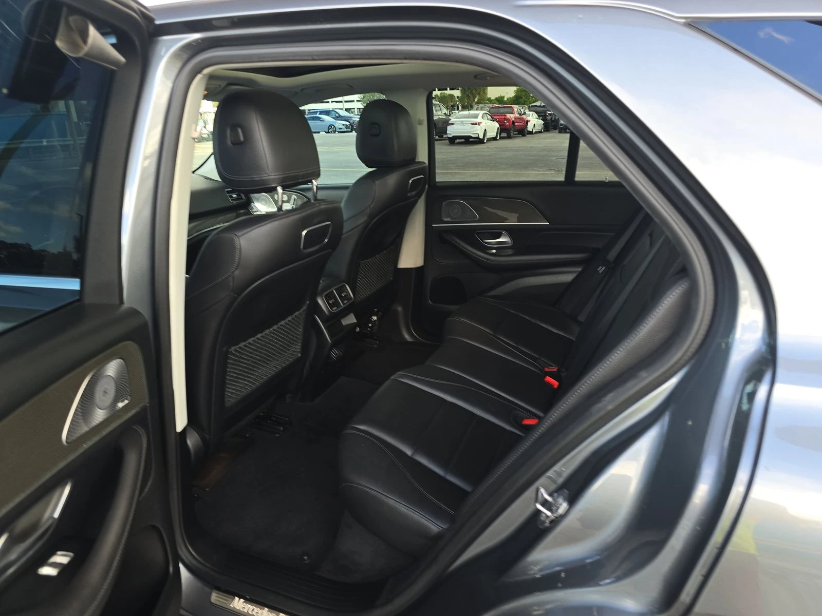 Mercedes-Benz GLE 450 4MATIC* BURMESTER* AMG PACK* DIGITAL* PANO*  | Mobile.bg — изображение 11