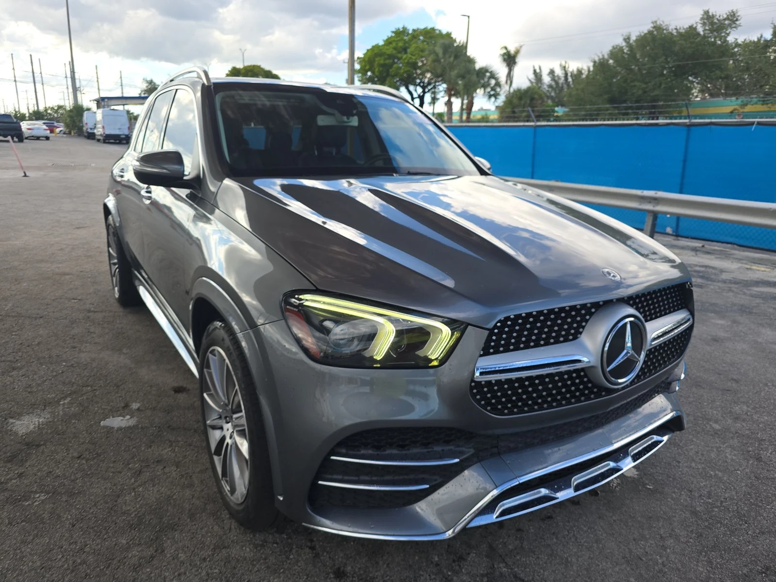 Mercedes-Benz GLE 450 4MATIC* BURMESTER* AMG PACK* DIGITAL* PANO*  | Mobile.bg — изображение 3