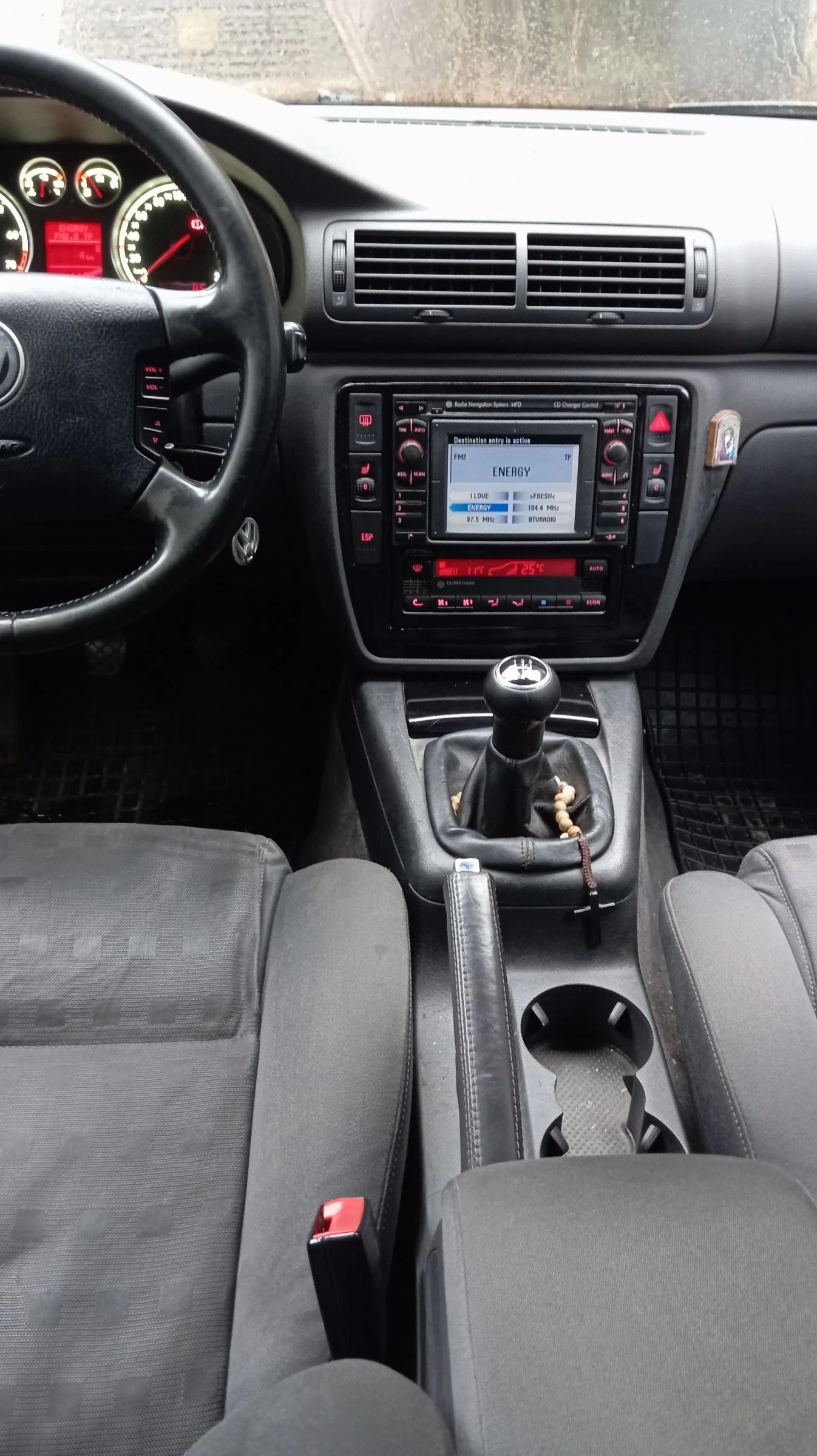 VW Passat  5.5 1.8  AWT | Mobile.bg   9