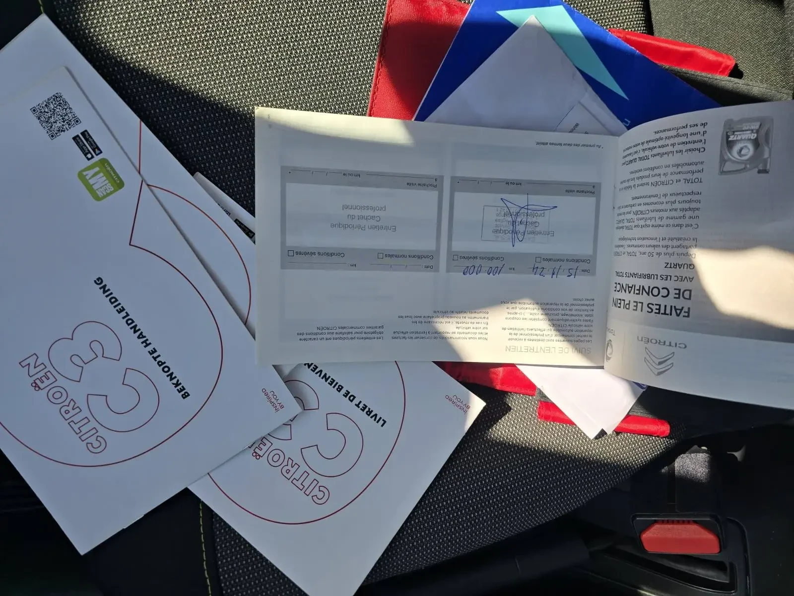 Citroen C3 1.2 PureTech | |  | Mobile.bg   16