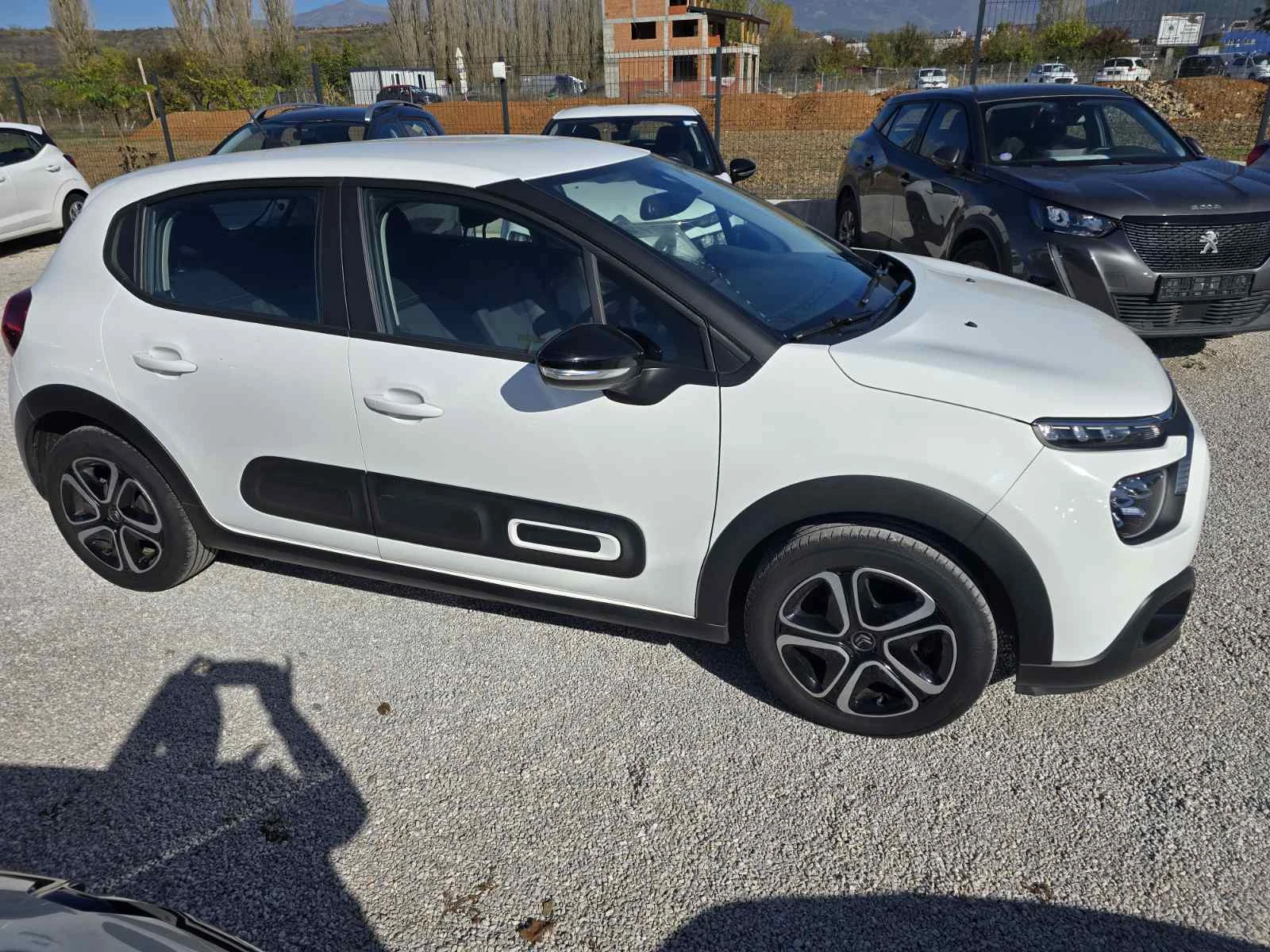 Citroen C3 1.2 PureTech Навигация| Парктроник| Джанти - изображение 4