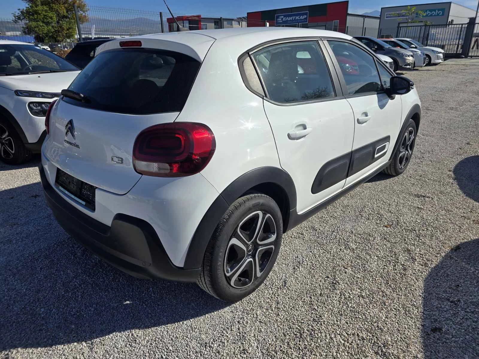 Citroen C3 1.2 PureTech Навигация| Парктроник| Джанти - изображение 6