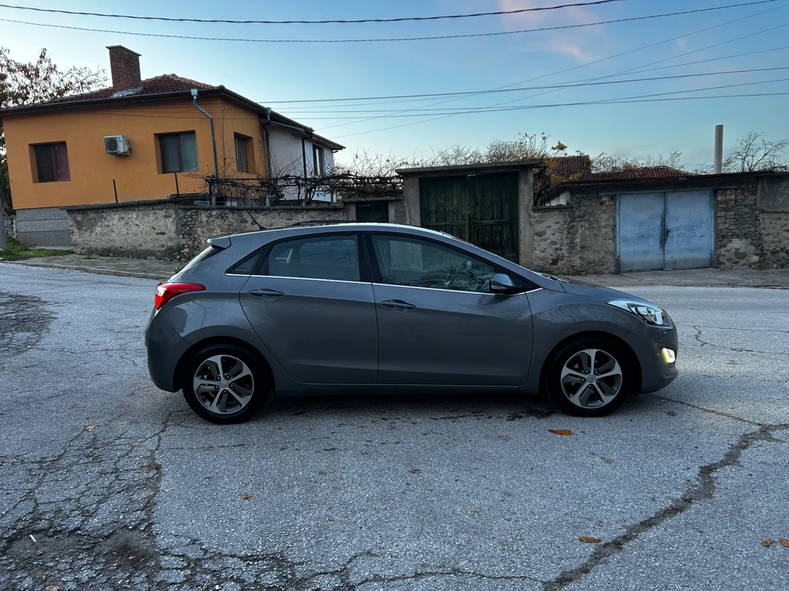 Hyundai I30 1.6CRDi 110..* FACELIFT* EURO 6* *  | Mobile.bg   5