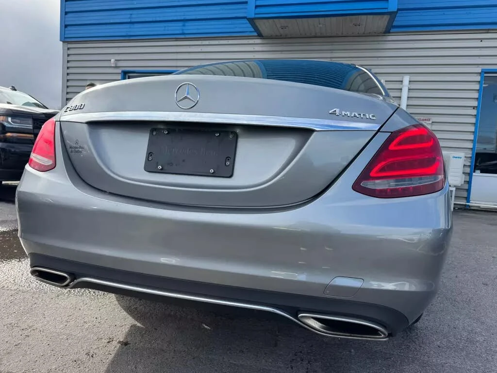 Mercedes-Benz C 300 4MATIC AMG* KEYLESS* ПОДГРЕВ* КАМЕРА* МЪРТВА ТОЧКА - изображение 4