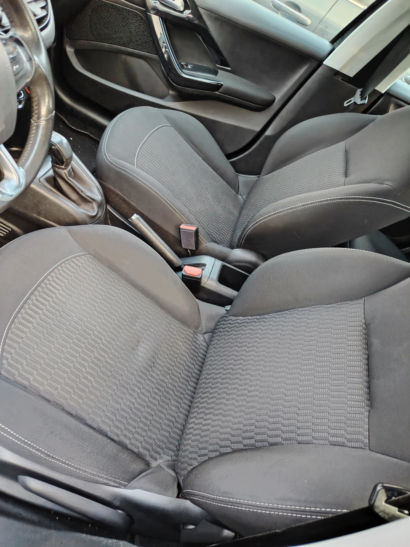 Peugeot 208 1.2i  Gaz | Mobile.bg � ����������� 5