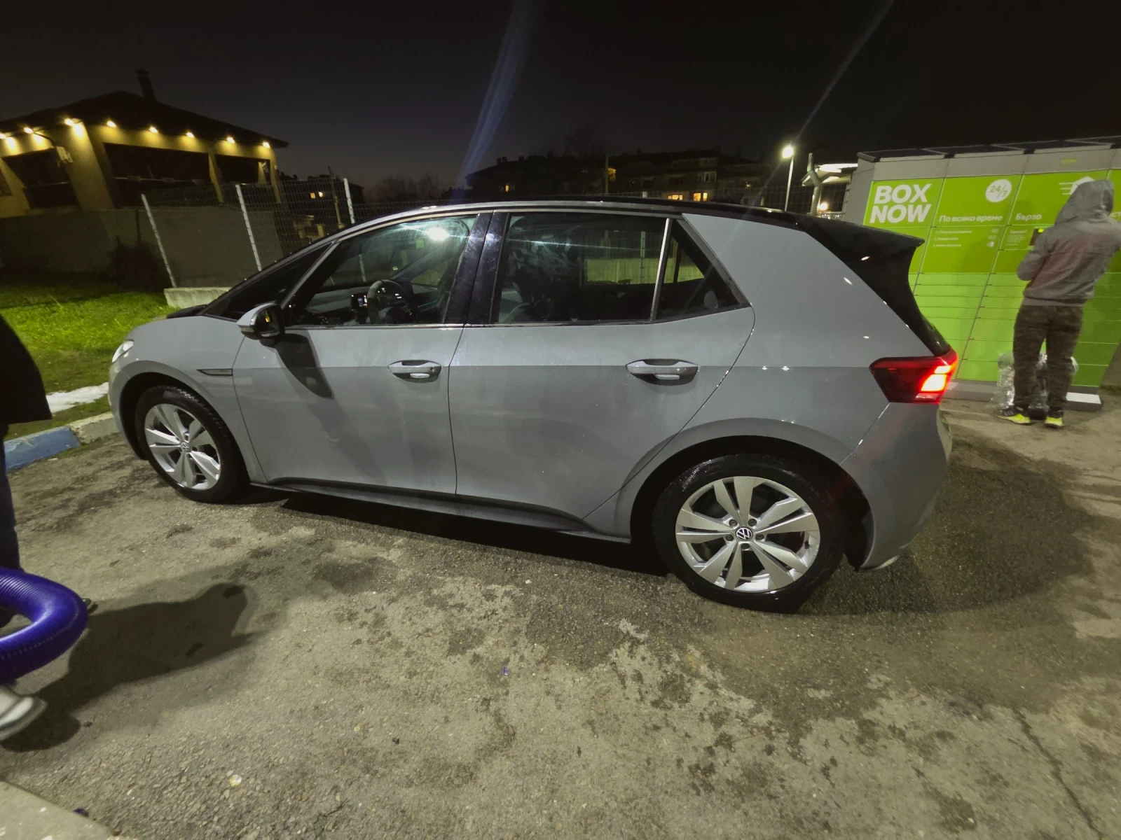 VW ID.3 Pro с каско, снимка 3 - Автомобили и джипове - 53396804