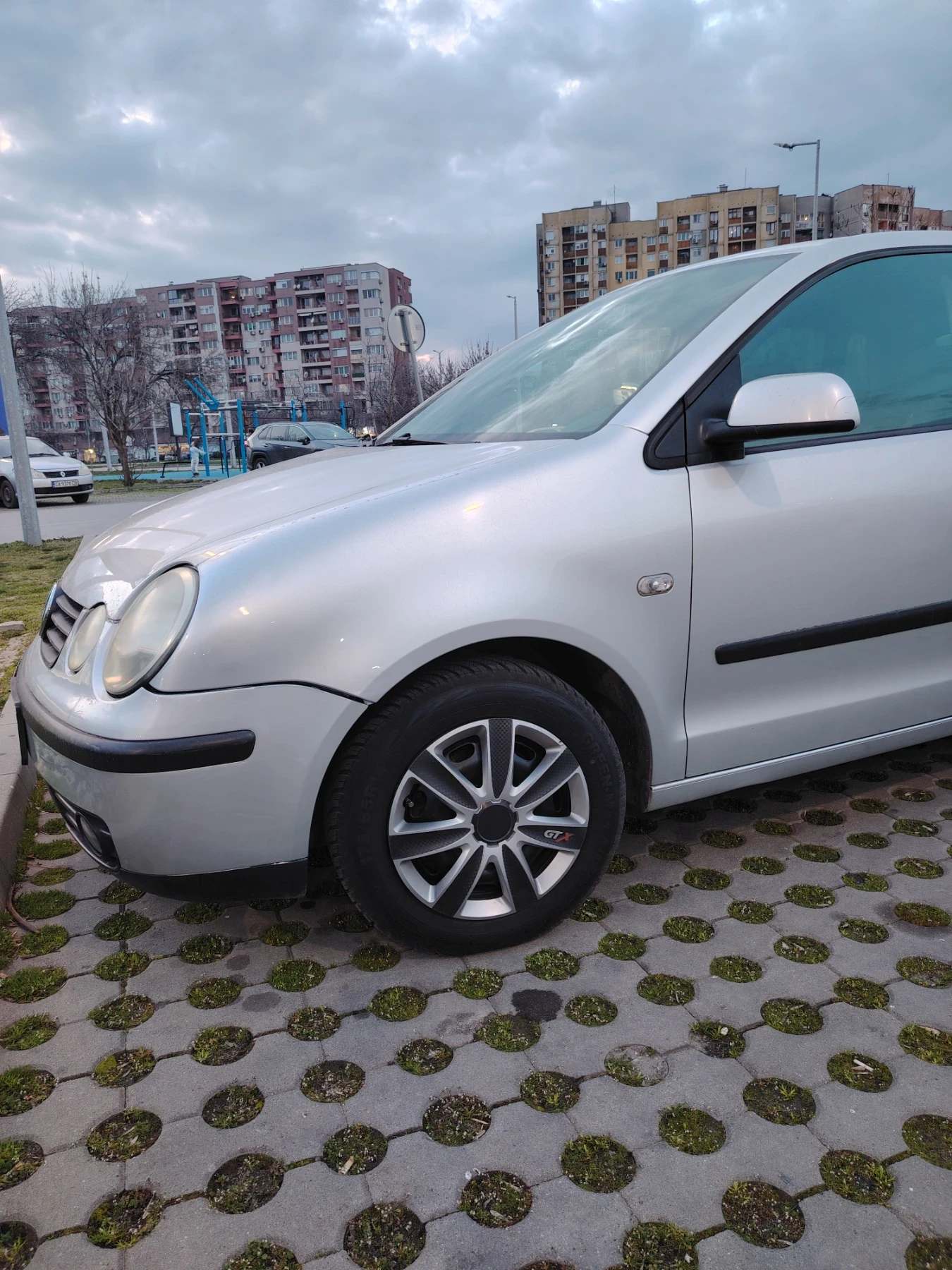 VW Polo, снимка 2 - Автомобили и джипове - 53727025