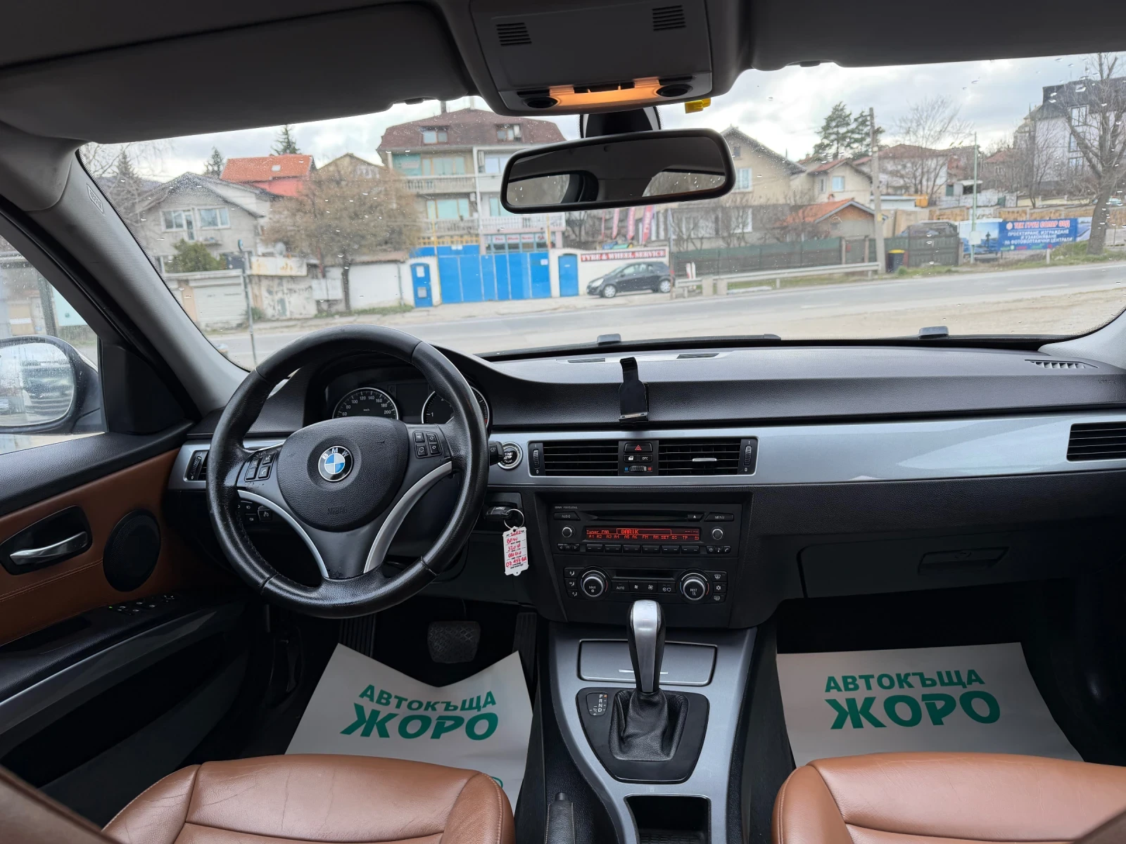 BMW 320 ANGEL EYES , АВТОМАТ, ПАРКТРОНИК, КОЖА, снимка 6 - Автомобили и джипове - 53936943