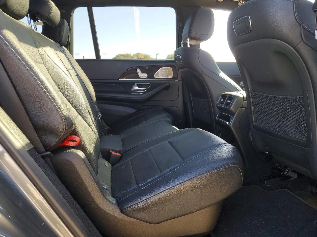 Mercedes-Benz GLS 450 4MATIC / 7 МЕСТА / ЛИЗИНГ, снимка 11 - Автомобили и джипове - 54655860