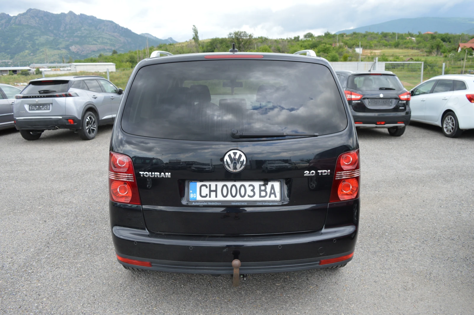 VW Touran 2.0TDI-DSG-BMM, снимка 6 - Автомобили и джипове - 54702267