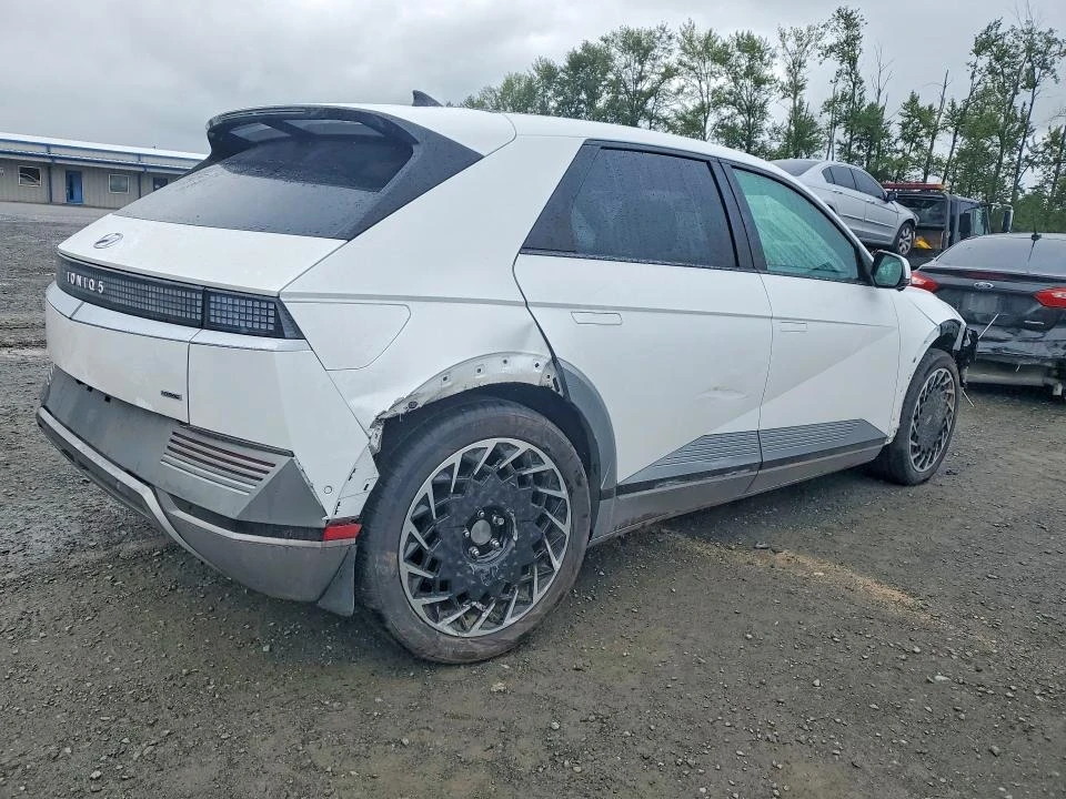 Hyundai Ioniq, снимка 3 - Автомобили и джипове - 54787762