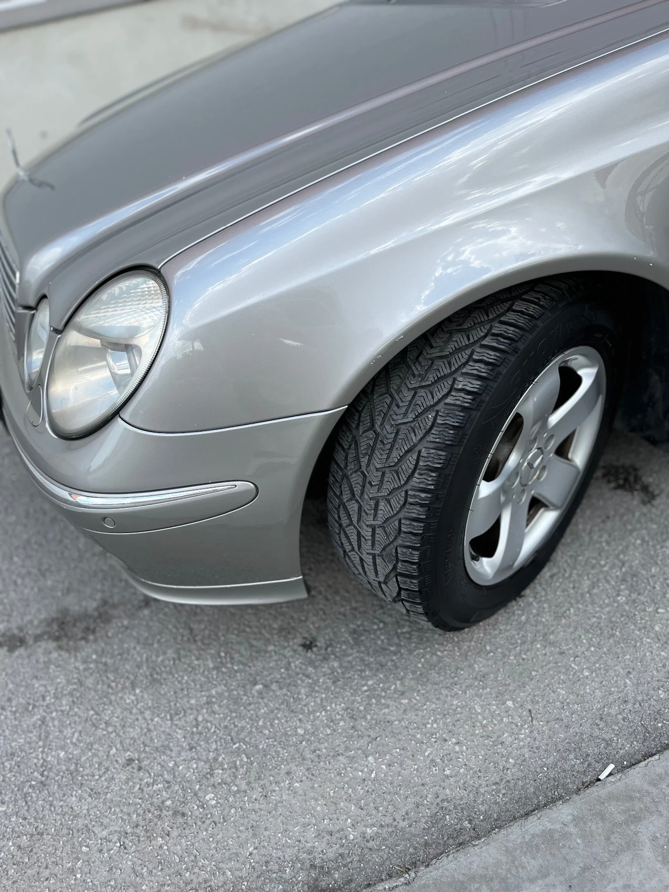 Mercedes-Benz E 270 Avangarde, снимка 2 - Автомобили и джипове - 54961772